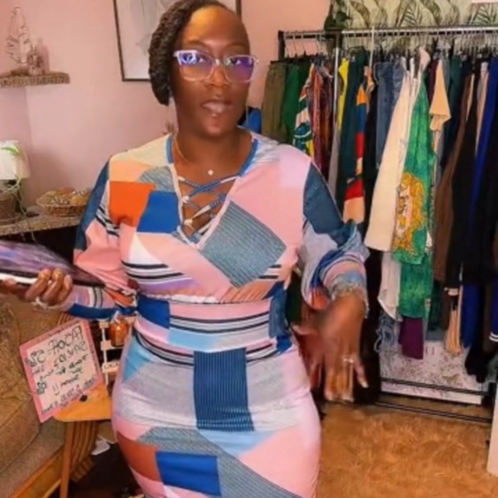 Long sleeve color block A-line dress